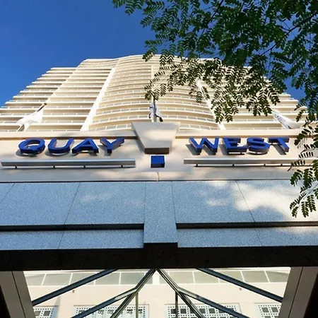 Aparthotel The Sebel Quay West 5*