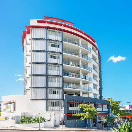 The Hub 4*