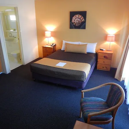 Mt Ommaney Aparthotel