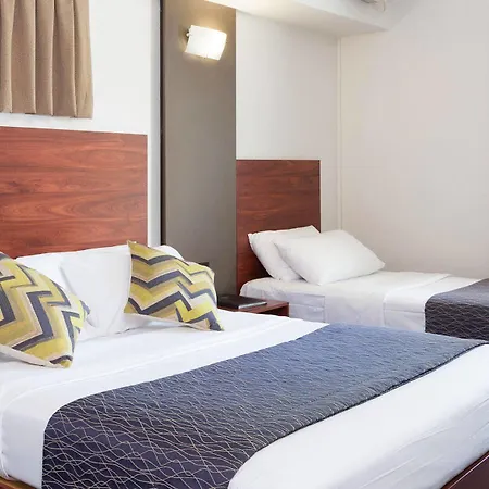 Rocklea International Motel