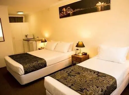 Garden Motor Motel 3*