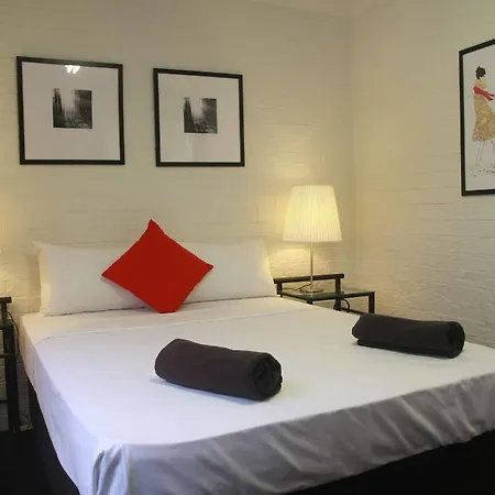 Motel Ascot Budget & Residences 4*
