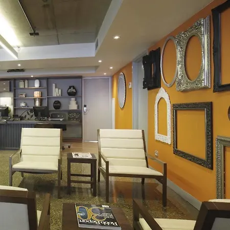 Punthill Spring Hill Aparthotel 5*