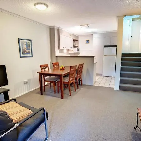 Spring Hill Gardens 4*