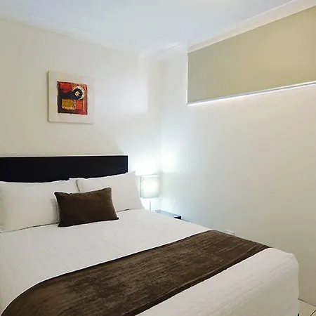 Kangaroo Point 3* Brisbane