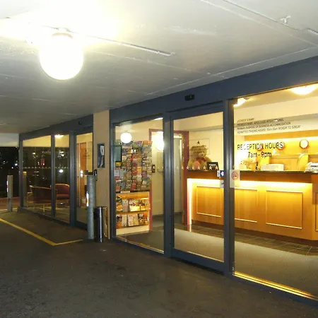 Airolodge International Motel