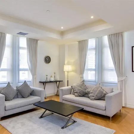 Macarthur Chambers Aparthotel 5*