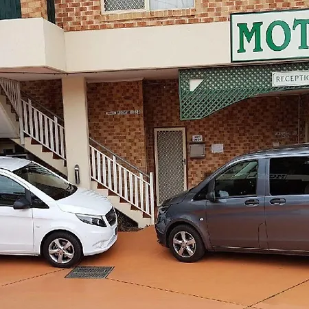 Airport Clayfield