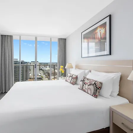 Oaks Lexicon Aparthotel Brisbane