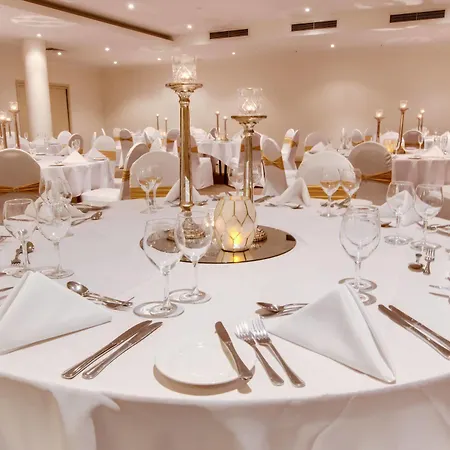 Adina 4* Brisbane