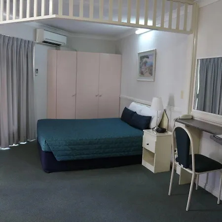 Toowong 4*