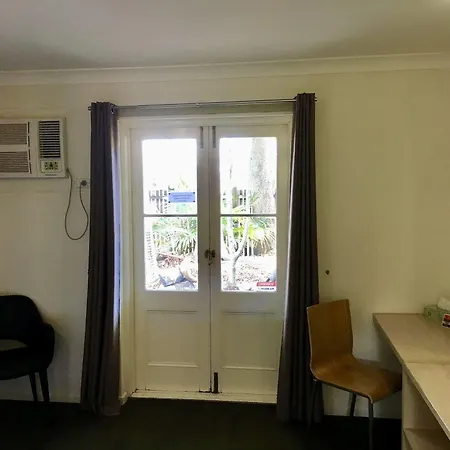 The Waterloo Bay Hotel 3*