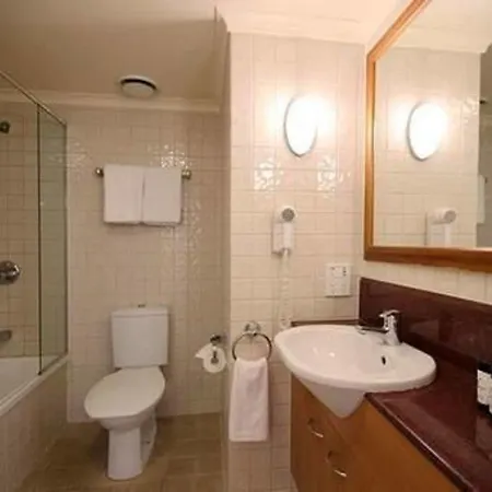 Cosmo Aparthotel 4*