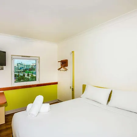 Imperial Windsor Hotel 3*