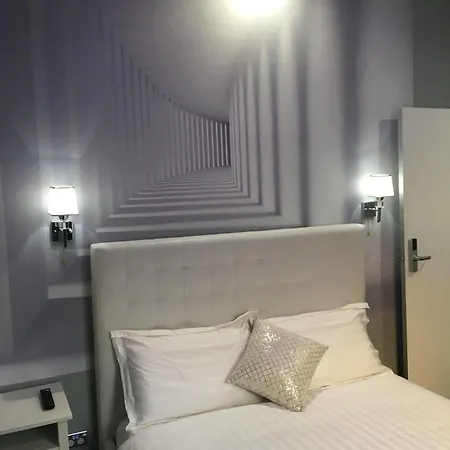Hotel Amelia Boutique Brisbane