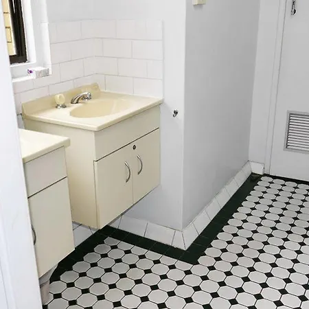 Acacia Inner City 3* Brisbane