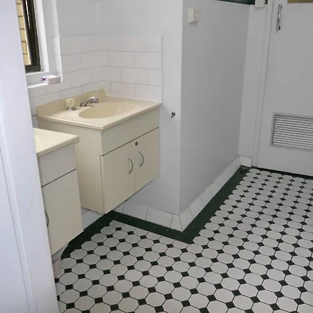 Acacia Inner City Bed & Breakfast Brisbane