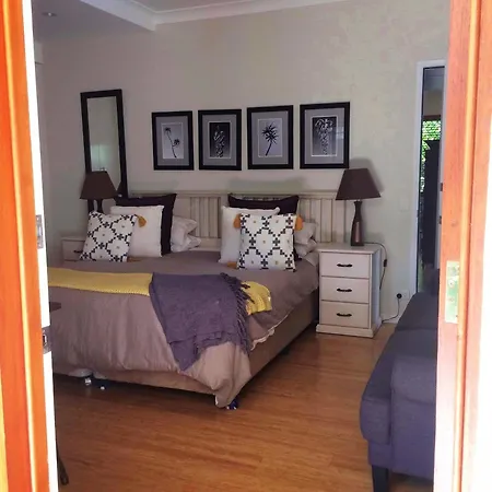 Chapel Woods Bed & Breakfast Brisbane