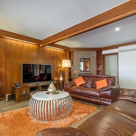 Spacious Hideaway Retreat, Brookfield,