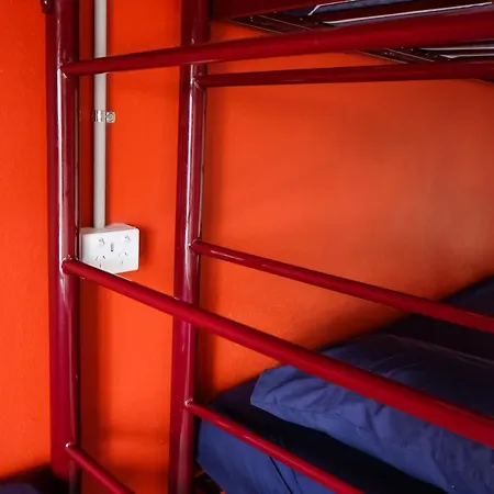 Brisbane Backpackers Resort - Hostel 2*