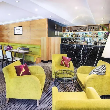 Aparthotel The Sebel Quay West 5*