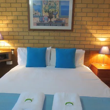 Aspley Pioneer Motel 2*