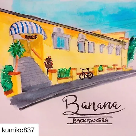 Banana Backpackers Hostel *