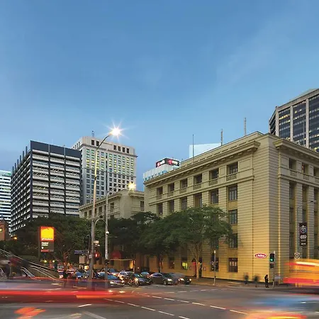 Adina Anzac Square 5*