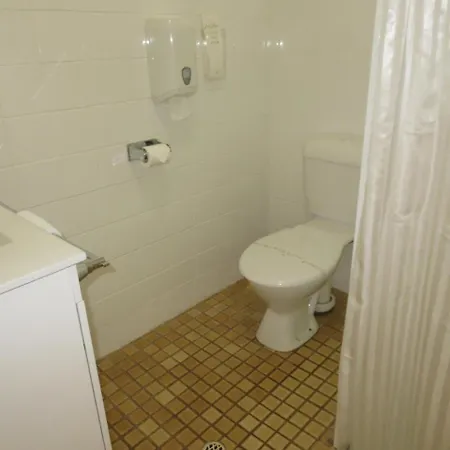 Aspley Pioneer Motel 2*