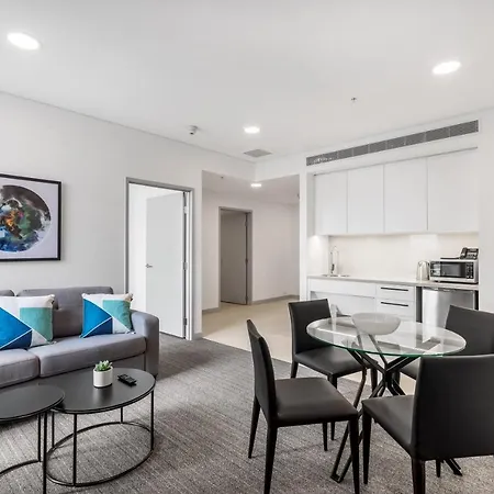 Aparthotel Essence Taringa Brisbane