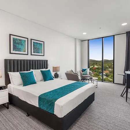 Aparthotel Essence Taringa 5*