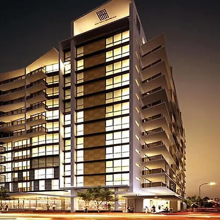 Alex Perry & Hotel Brisbane