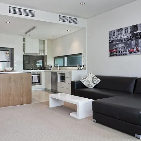 Aparthotel Quattro On Astor By Restt