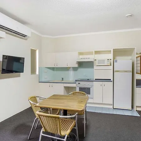 Toowong & Aparthotel 3*