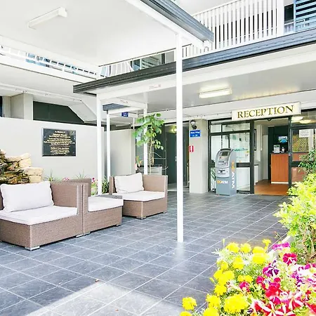 Southern Cross Aparthotel 4*