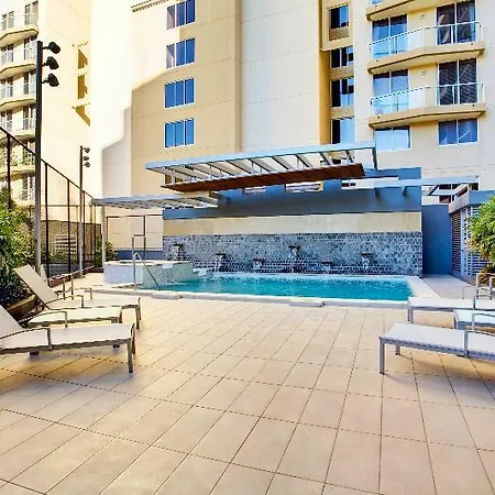 Mantra Midtown Aparthotel 4*