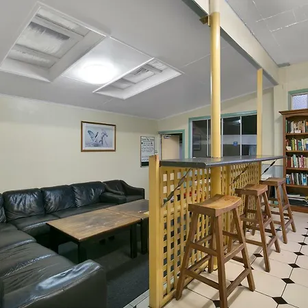 Aussie Way Lodge *