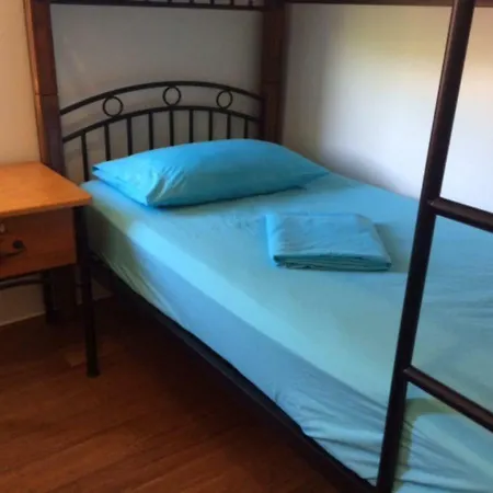 Aussie Way Lodge Hostel