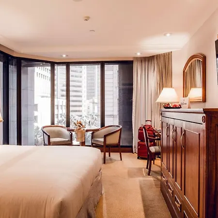 Tattersall's Club Hotel