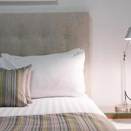 M&a Aparthotel