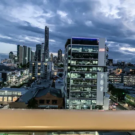 M&a 4* Brisbane