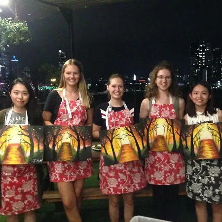 Wesley Taylor Art Paint & Plus Tour Hostel Brisbane