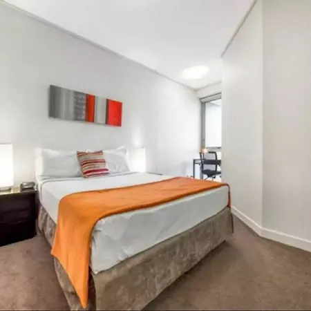 S&p - Tank St Apartment