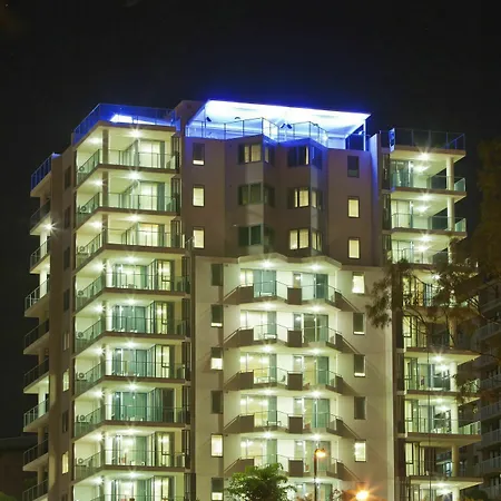 Diana South 4*