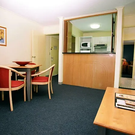 Mt Ommaney