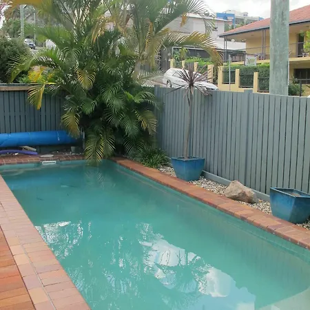 Spring Hill Hotel 3*