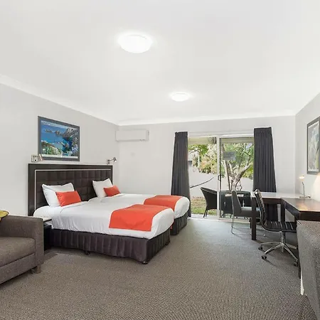 Carseldine Palms