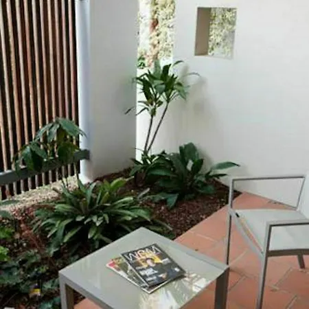 Airport International Hotel 4*