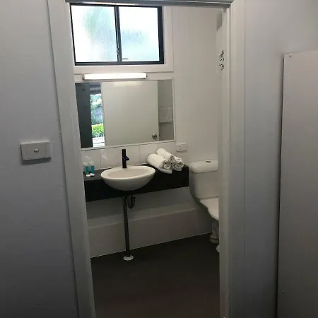 Darra & Conference Centre Motel 4*