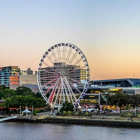 Amazing River View - 3 Bedroom - Cbd - Netflix - Fast Wifi - Carpark Apartment